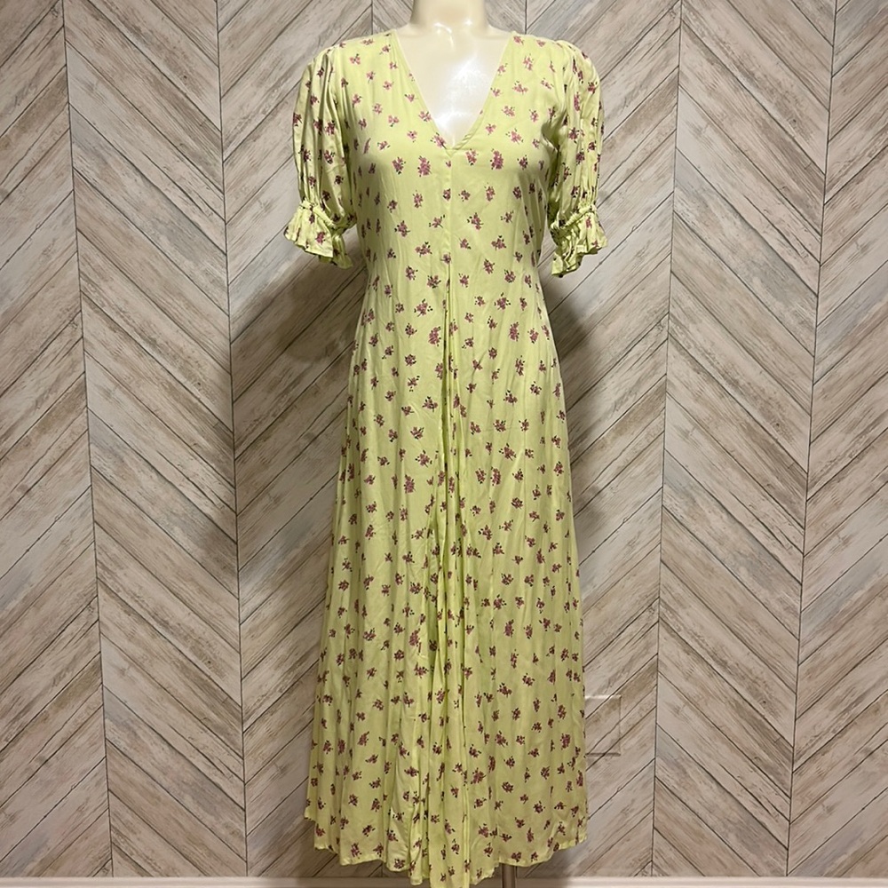 !DONATING END OF WEEK! Faithfull Gown